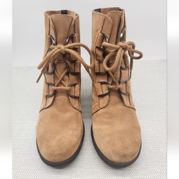 Sorel Size 4 Youth Hidden Wedge Boot Joan Of Arctic Il Camel Brown Suede - Picture 3 of 14